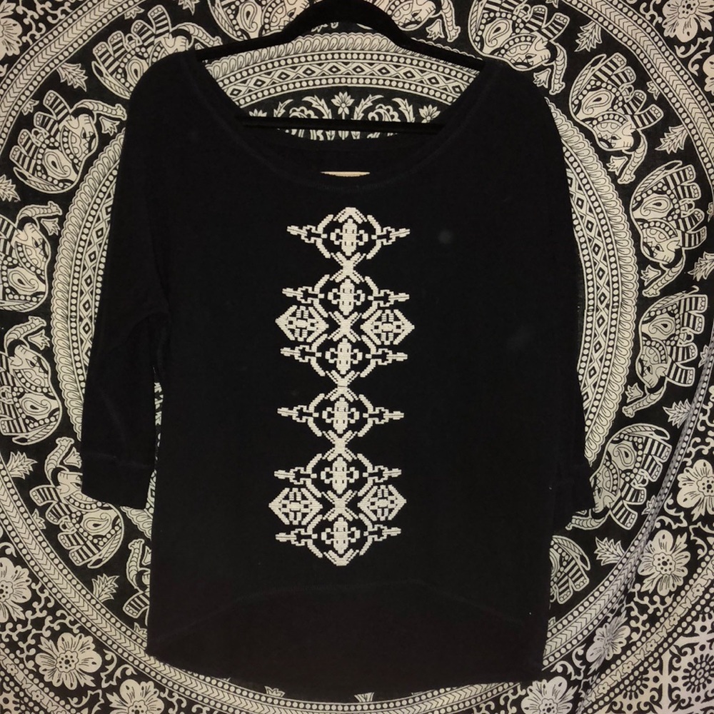 Cute tribal print cropped sweatshirt